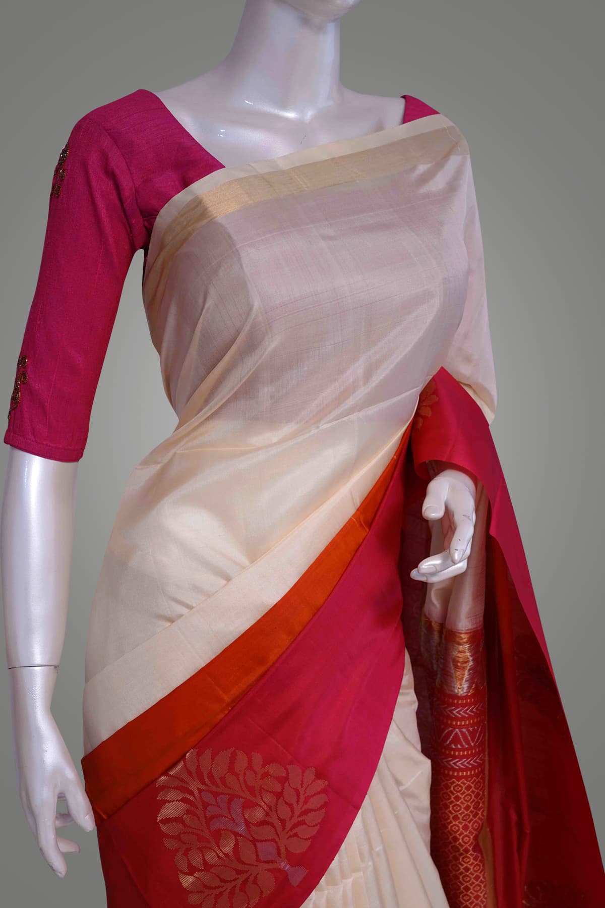 Cream with Pink Kanchipuram Soft Silk Saree
